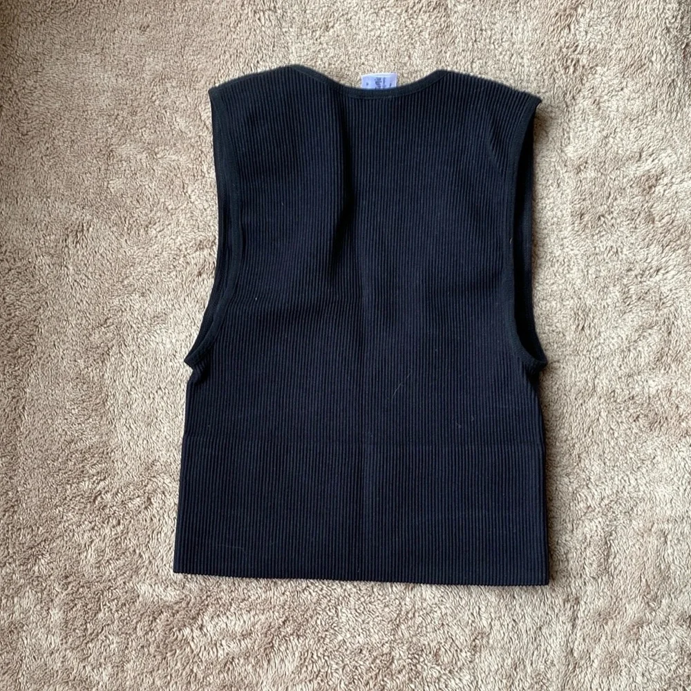 Black Deep V-Neck Ribbed Top - Picture 2 of 4